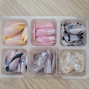 Floral and Abstract Press-On Nail Set 6 Packs 144pcs Nails